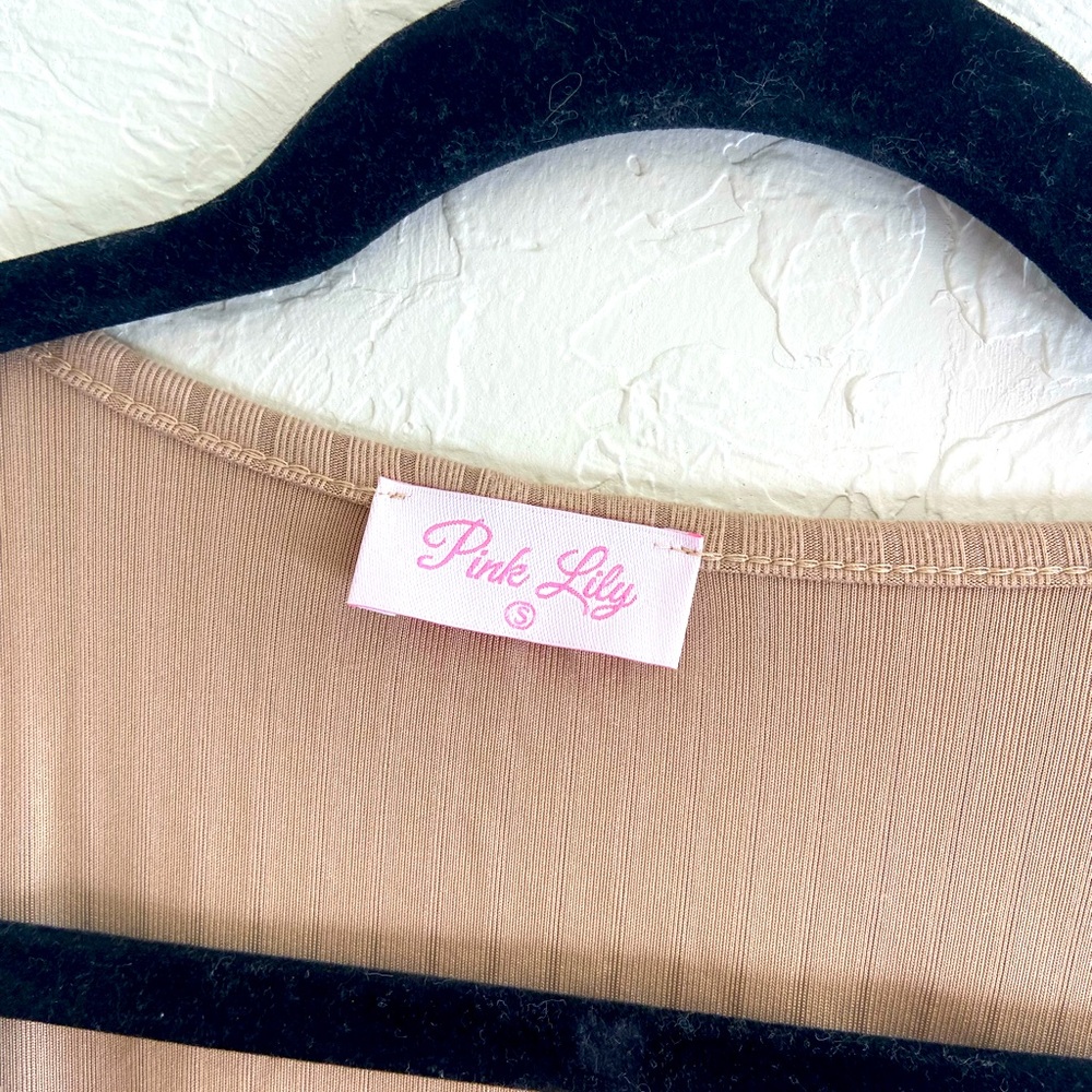 Pink Lily Ribbed Dresss - Picture 4 of 5